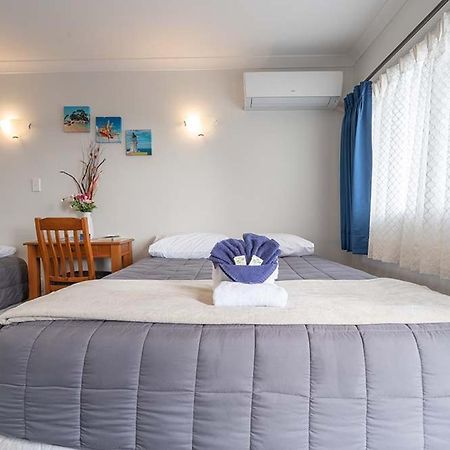 Pukekohe Motel Esterno foto