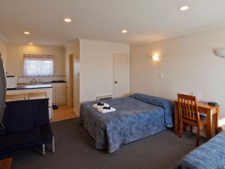 Pukekohe Motel Esterno foto