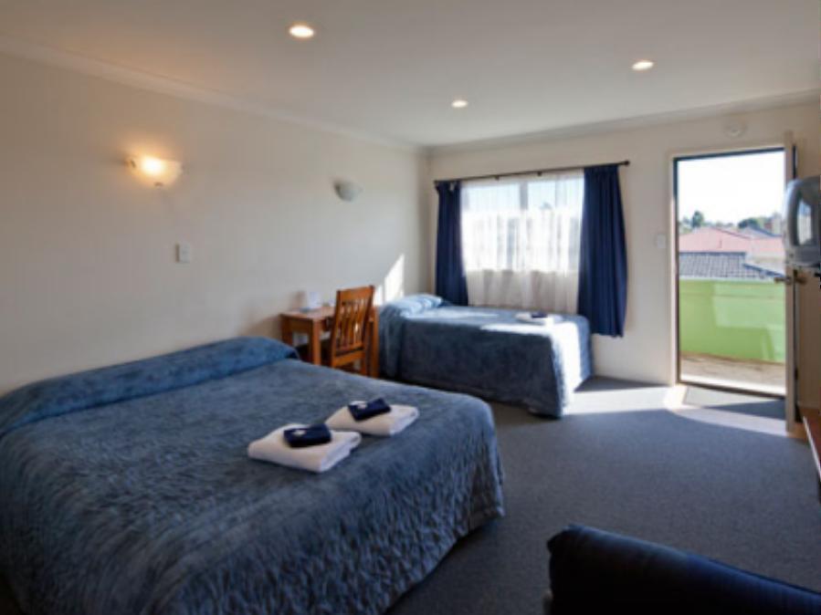 Pukekohe Motel Esterno foto