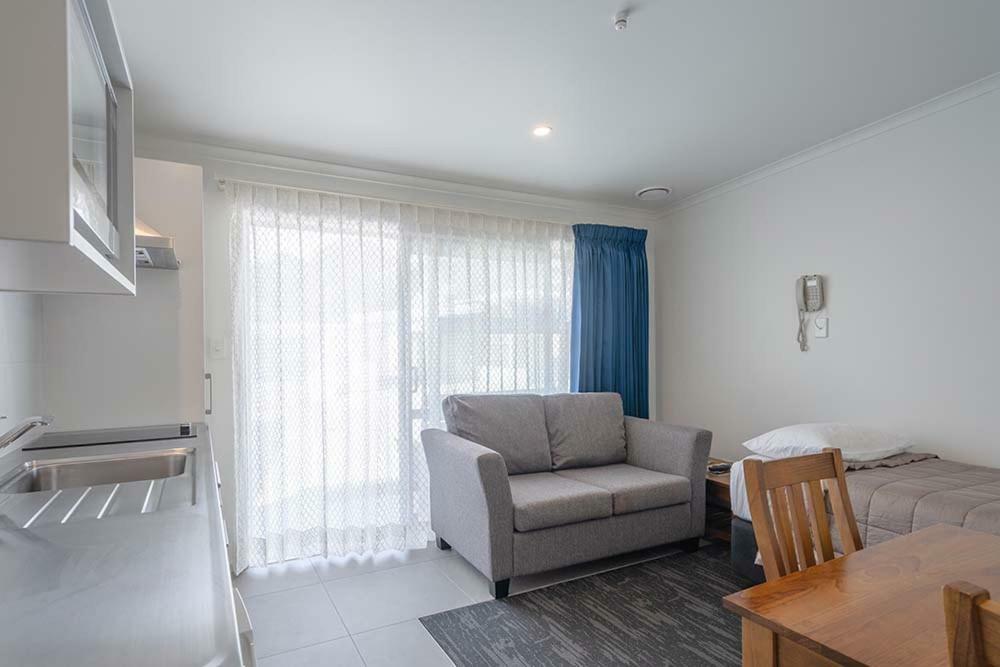 Pukekohe Motel Esterno foto
