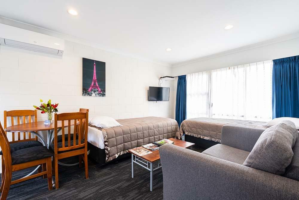 Pukekohe Motel Esterno foto